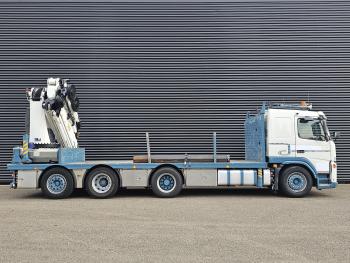 Volvo FM 420 8x2 / HMF 55 t/m CRANE + JIB